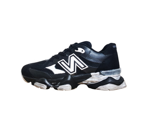 کتونی مردانه نیوبالانس 9060 رنگ مشکی اسپشیال نمای اصلی