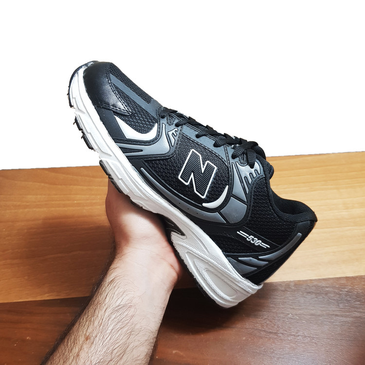 کتونی نیوبالانس 530 رنگ مشکی سفید