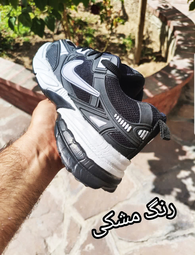 کتانی نایکی V2K