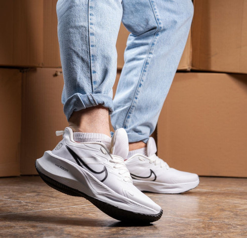 کتونی نایک زوم لبخند مردانه سفید مشکی nike zoom x