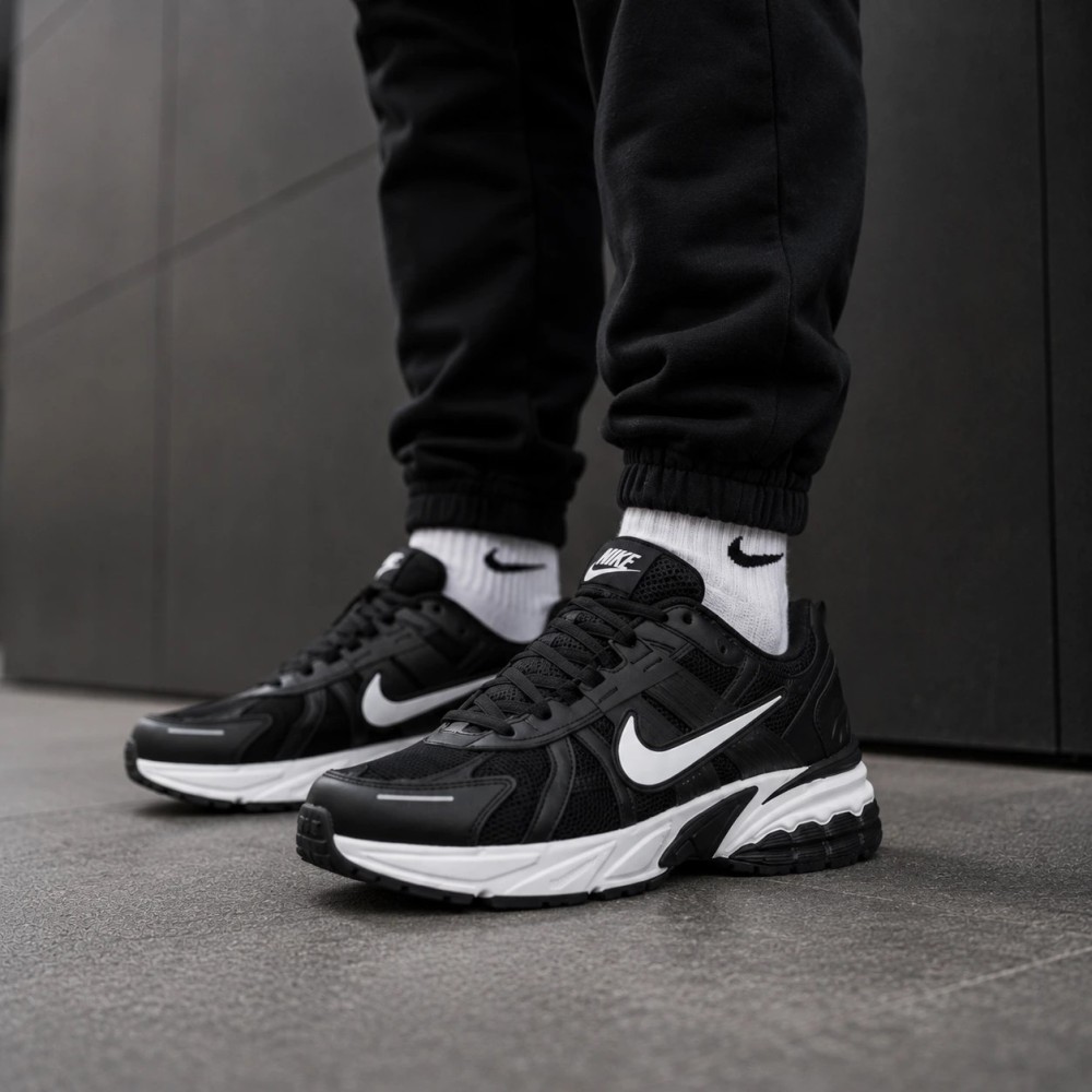 کفش ورزشی نایک وی تو کی ران NIKE V2K RUN ( در 4 رنگ بندی )