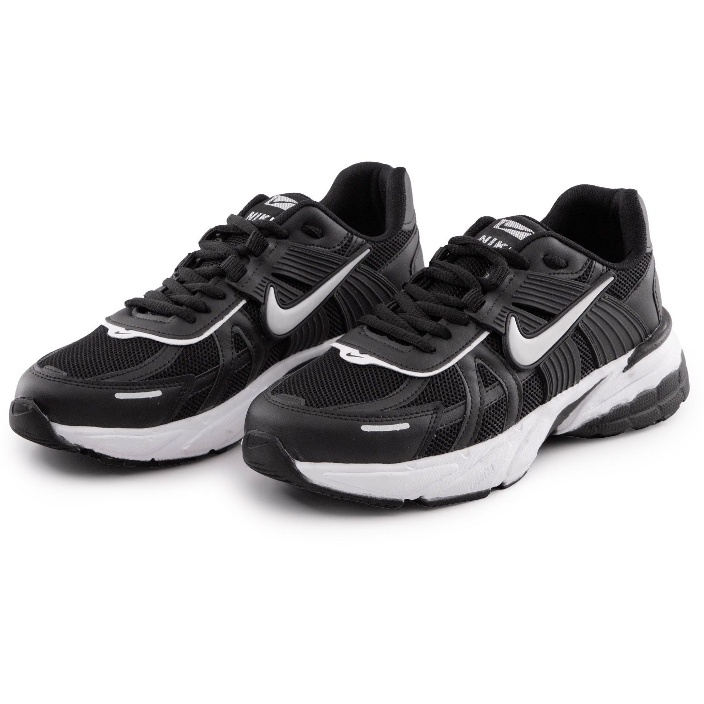 کفش مردانه اسپرت چرم مصنوعی مشکی سفید Nike v2k مدل 48778
