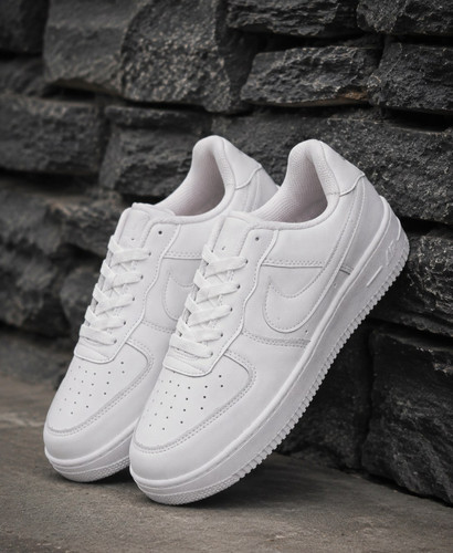 کفش نایک اسپرت ایر فورس ۱ سفید (Nike Air Force 1) کیفیت بالا - ۴